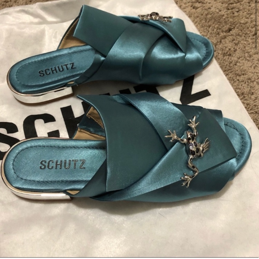 Brand New Schutz in Size 6